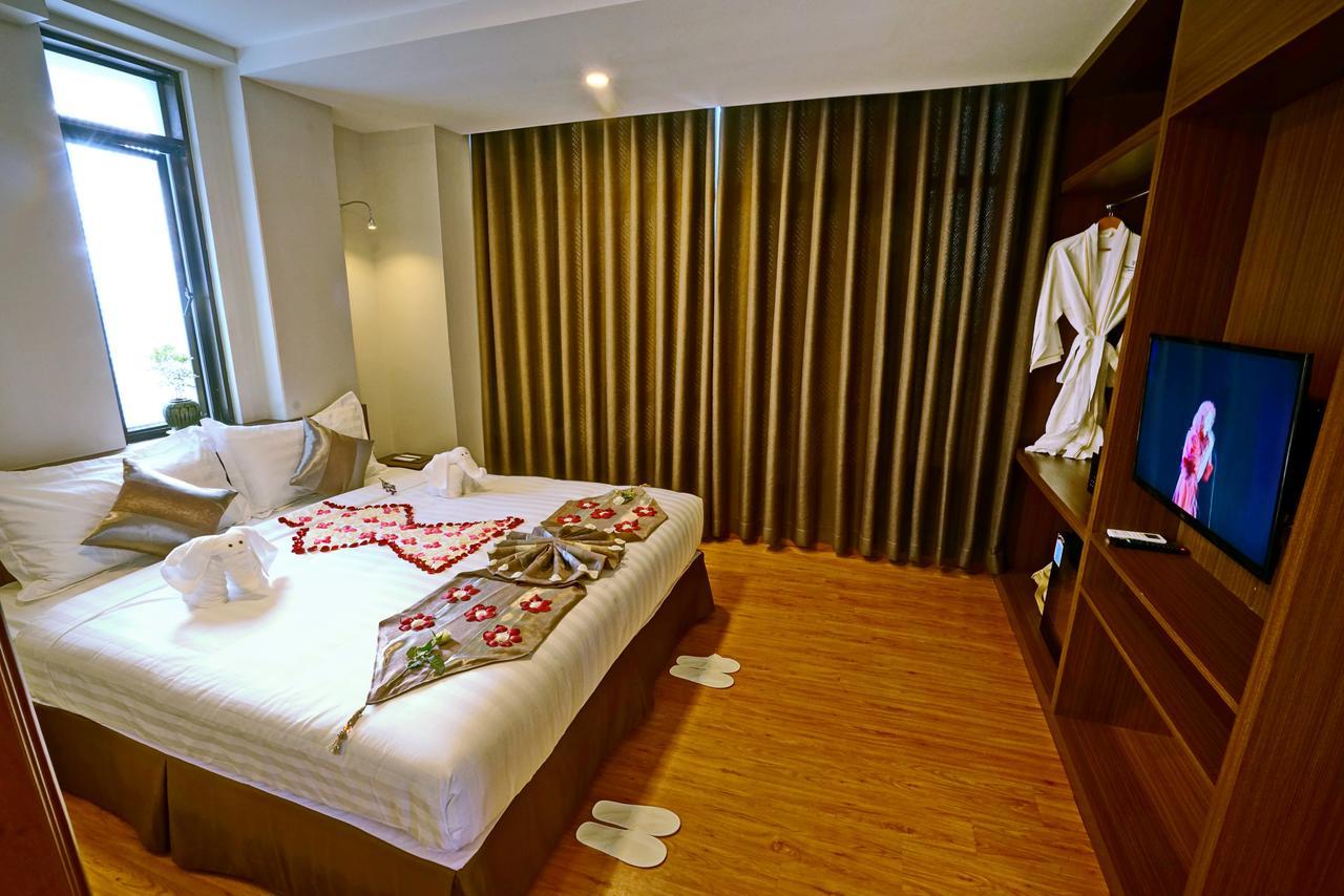 Sanctuary Hotel Mandalay Luaran gambar