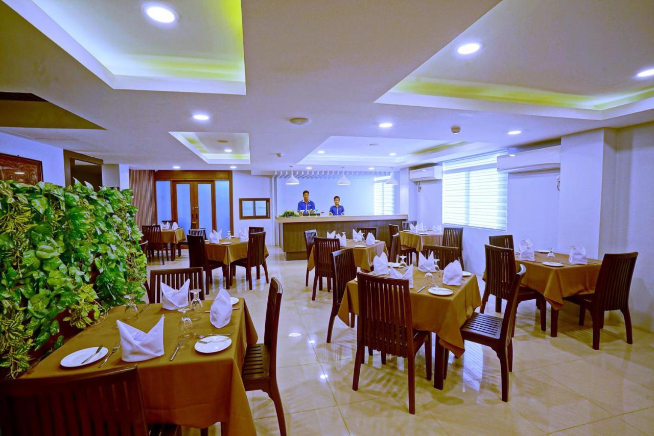 Sanctuary Hotel Mandalay Luaran gambar
