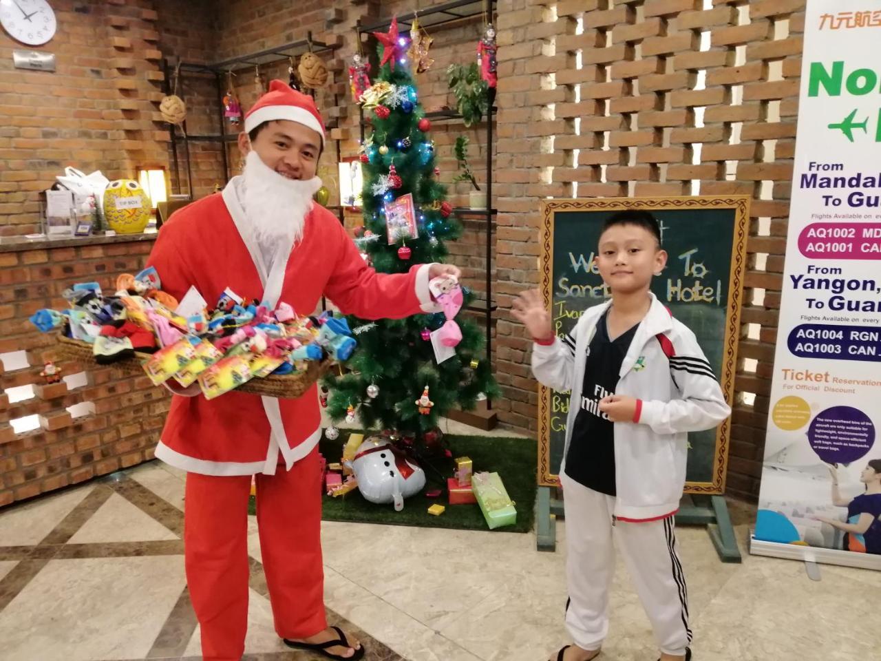 Sanctuary Hotel Mandalay Luaran gambar